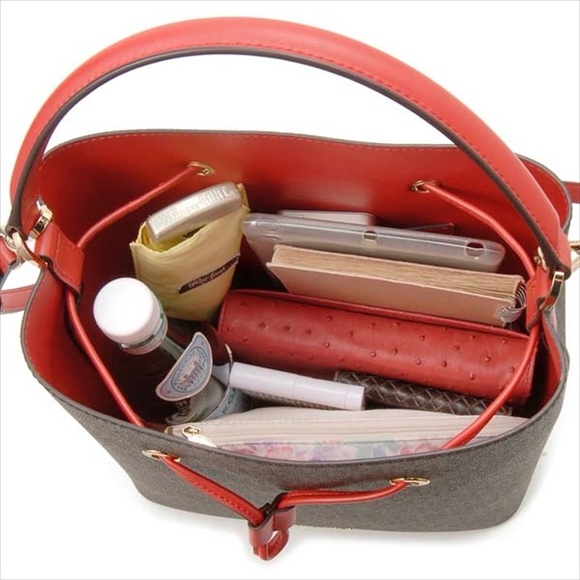 NWT Michael Kors Suri Large Logo Leather Bucket Crossbody Bag Multi Color - Picture 5 of 8